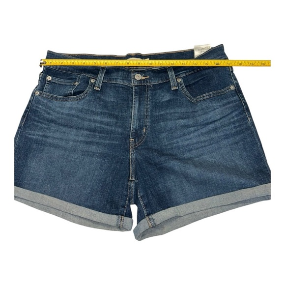 Levis Womens Denim Mid Length Shorts Sz 32 - Picture 3 of 9